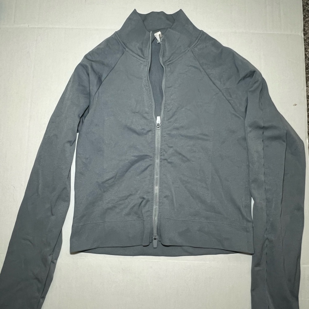FABLETICS workout zip up jacket